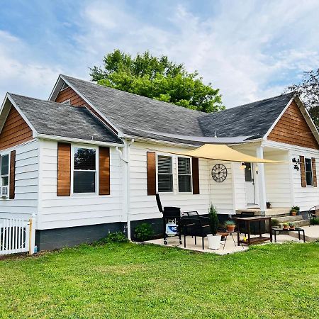 Lakewoods Cottage Clintondale Exterior photo
